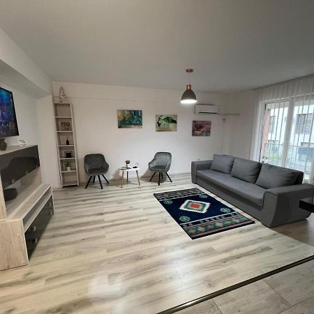 Apartament Intr-O Zona Rezidentiala Linistita Iasi Eksteriør billede