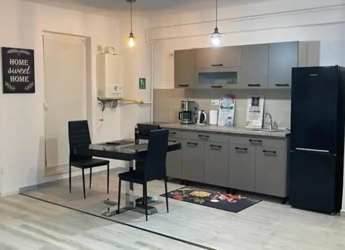 Apartament Intr-O Zona Rezidentiala Linistita Iasi Eksteriør billede